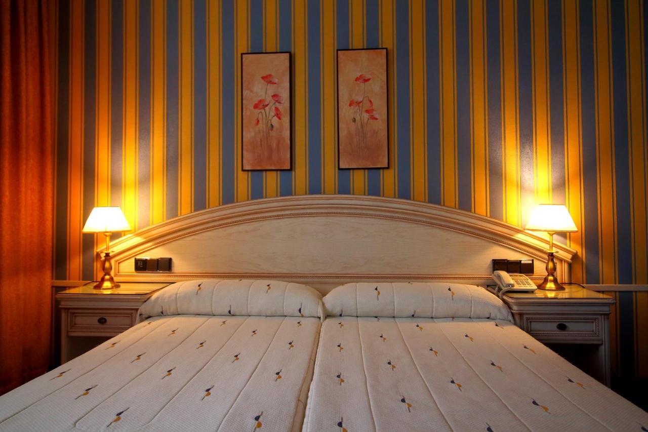 Hotel Conde Ansurez By Almia Hoteles Valladolid Eksteriør billede