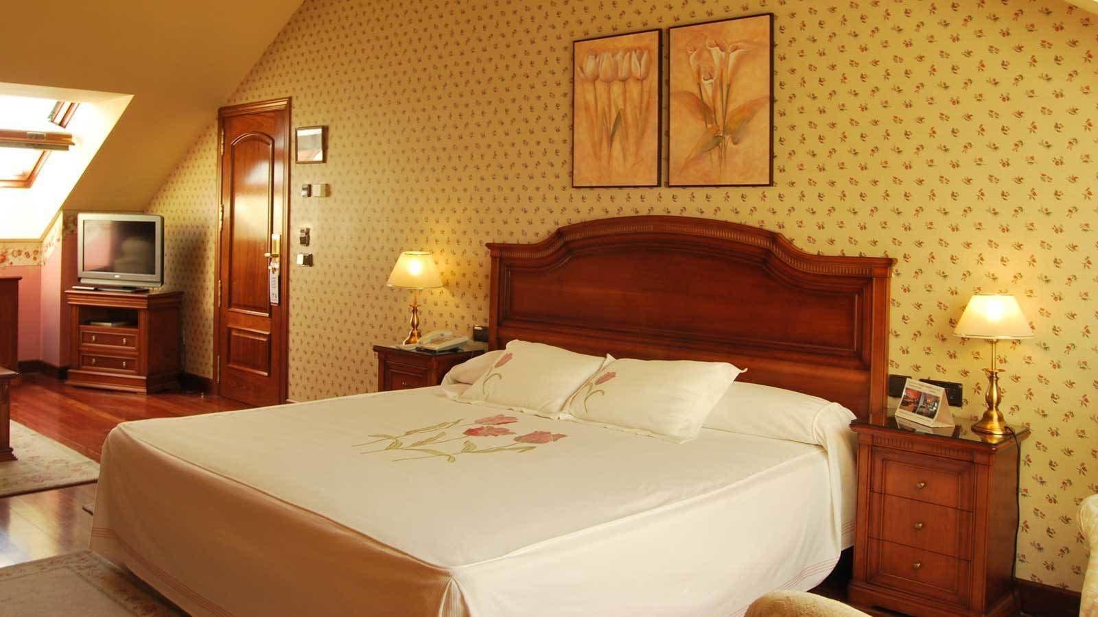 Hotel Conde Ansurez By Almia Hoteles Valladolid Eksteriør billede
