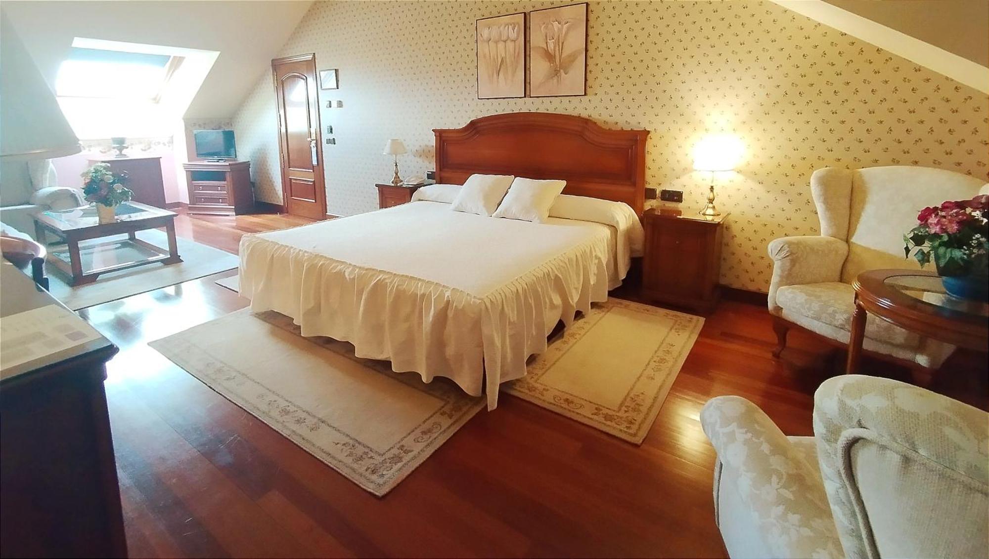 Hotel Conde Ansurez By Almia Hoteles Valladolid Eksteriør billede